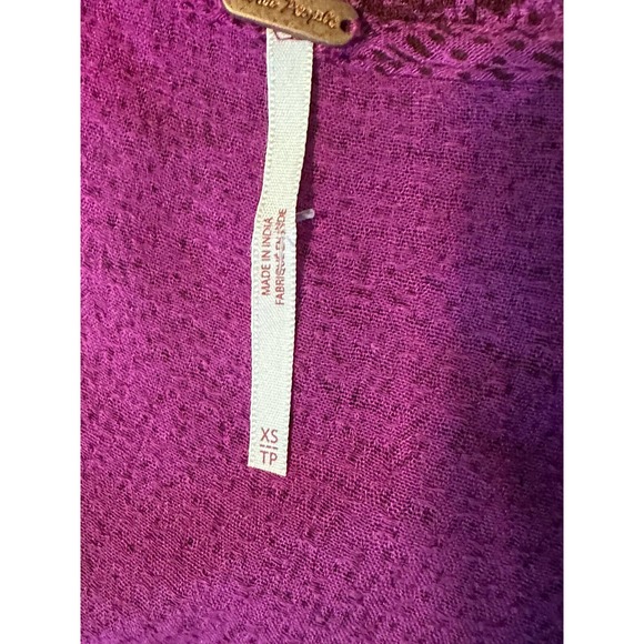 Free People wrap blouse Ruffled Collar And Hem Purple size XS - Picture 3 of 3